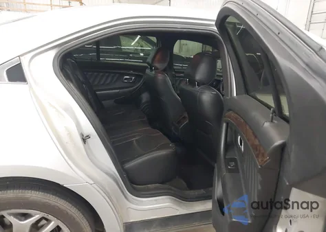 2013 Ford Taurus Limited z USA, uszkodzony, nr VIN 1FAHP2F82DG129433